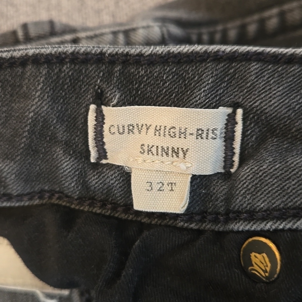Madewell Charcoal Curvy High-Rise Skinny Jeans Size 32T - Picture 7 of 14
